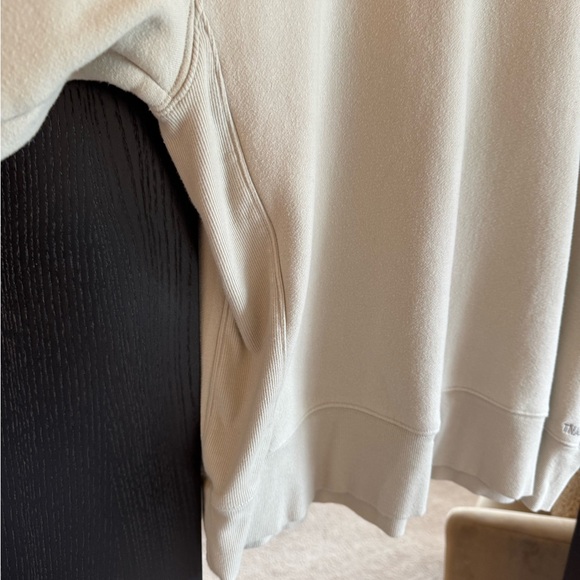 TNA Boyfriend Sweatshirt - Picture 5 of 5